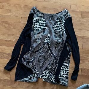 Tristan Black and White Geometric Blouse